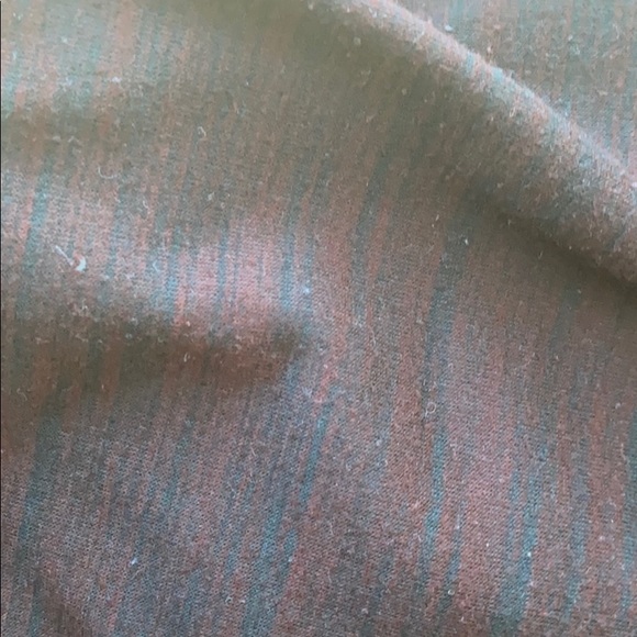 Cold shoulder top - Picture 4 of 4